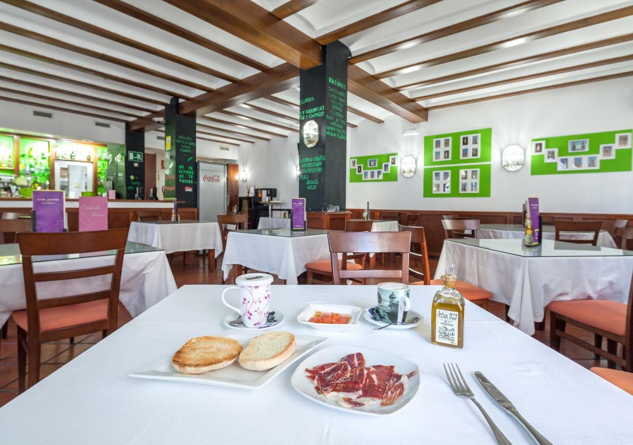Hotel Plateria Ecija Luaran gambar