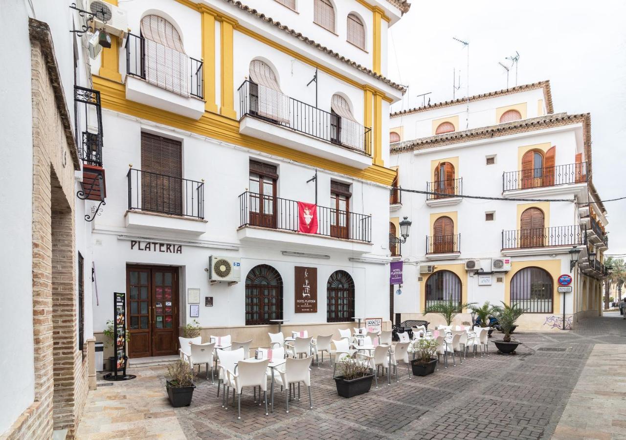 Hotel Plateria Ecija Luaran gambar