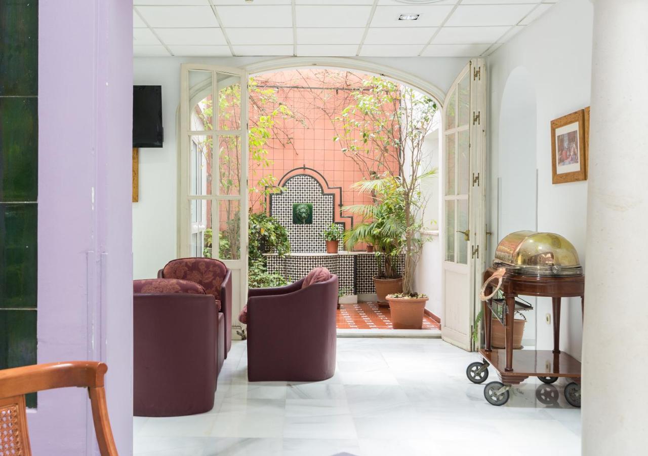 Hotel Plateria Ecija Luaran gambar