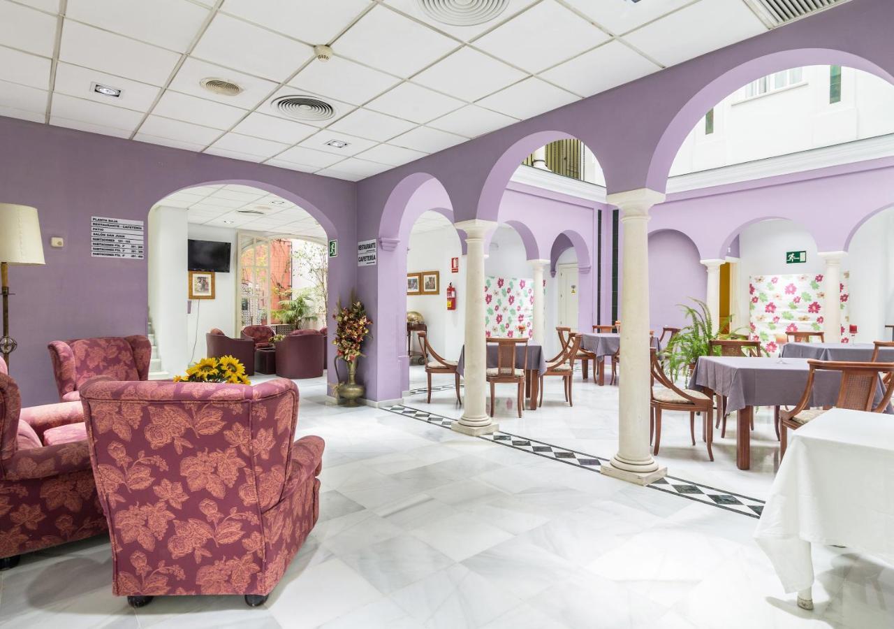 Hotel Plateria Ecija Luaran gambar