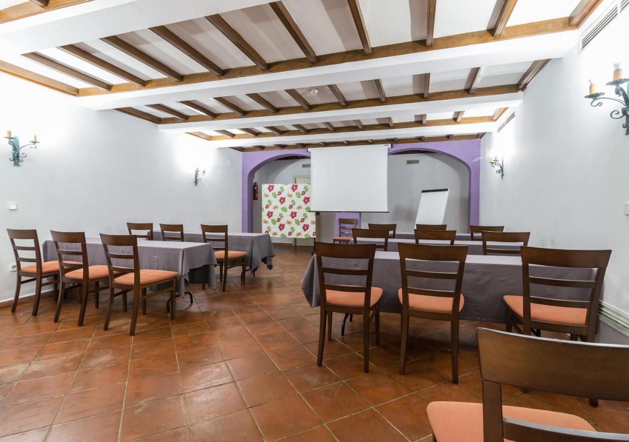 Hotel Plateria Ecija Luaran gambar