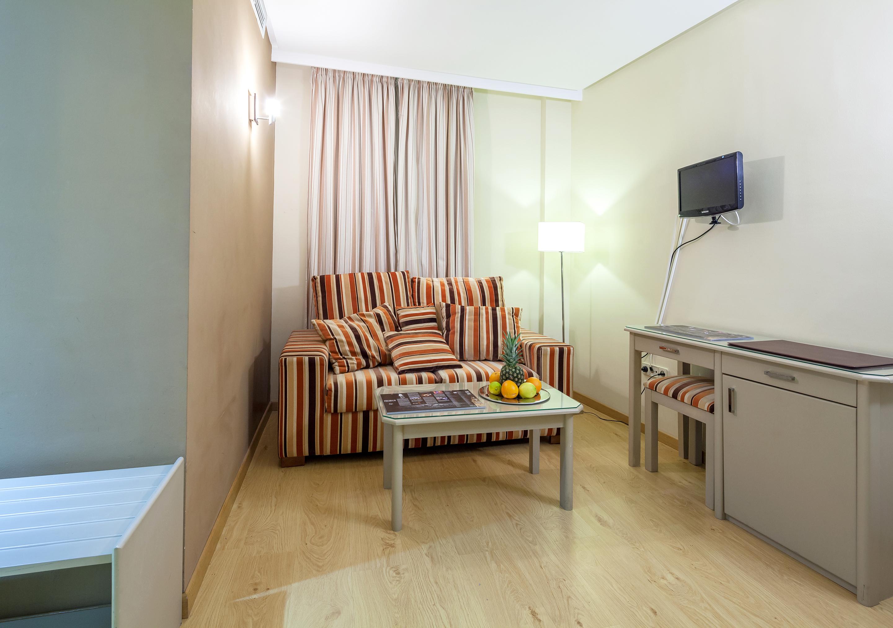 Hotel Plateria Ecija Luaran gambar