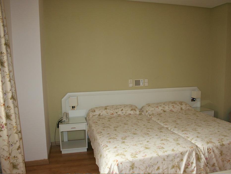 Hotel Plateria Ecija Luaran gambar